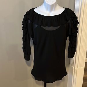 🍾🎊🎄 Elle ruffled 3/4 sleeve sheer top with cami